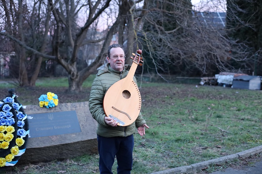 Фото з фейсбук-сторінки ВО "Свобода" - Рівненська обласна організація  